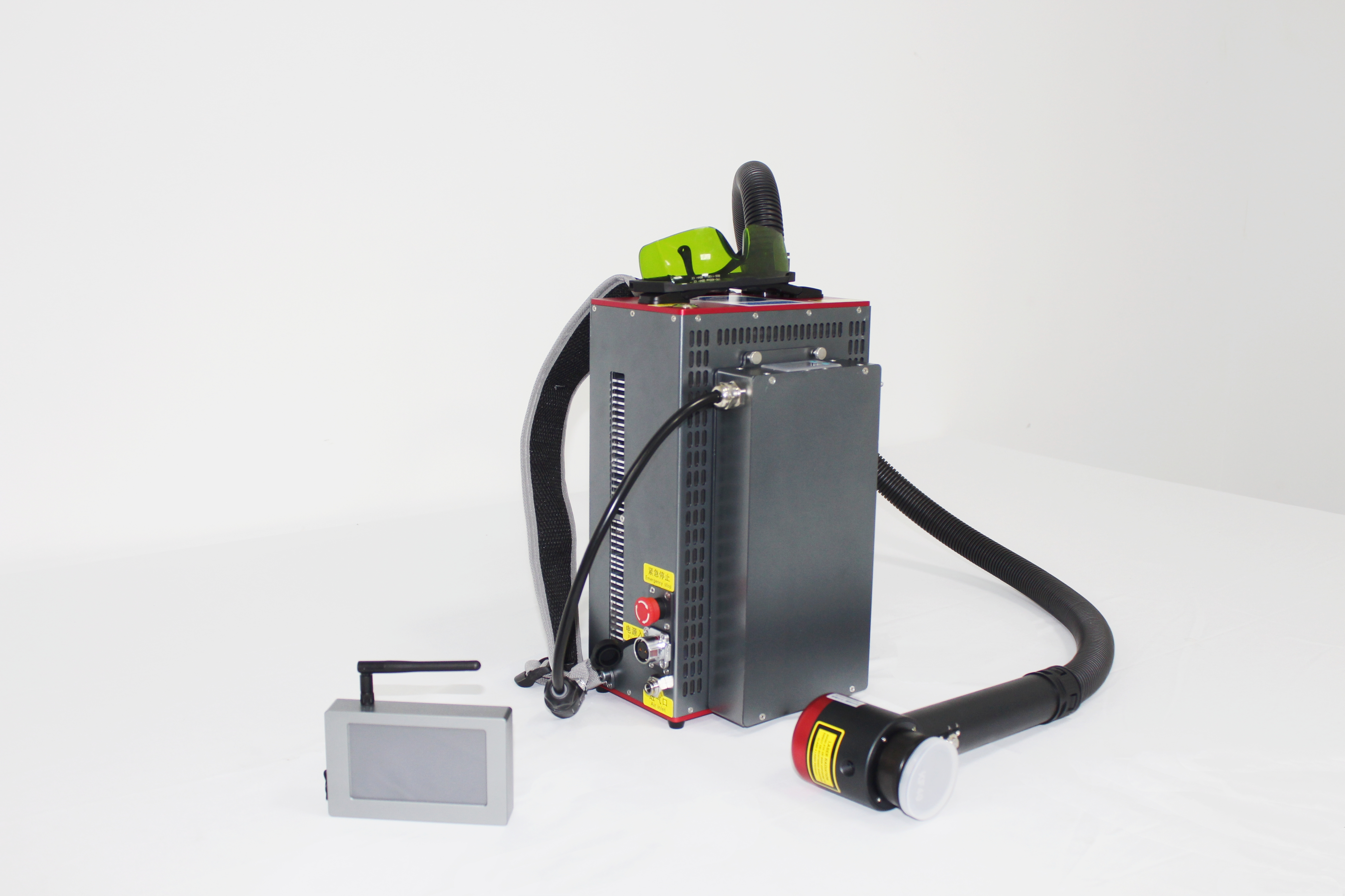 Backpack portable pulsed 100w fiber laser cleaning machine
