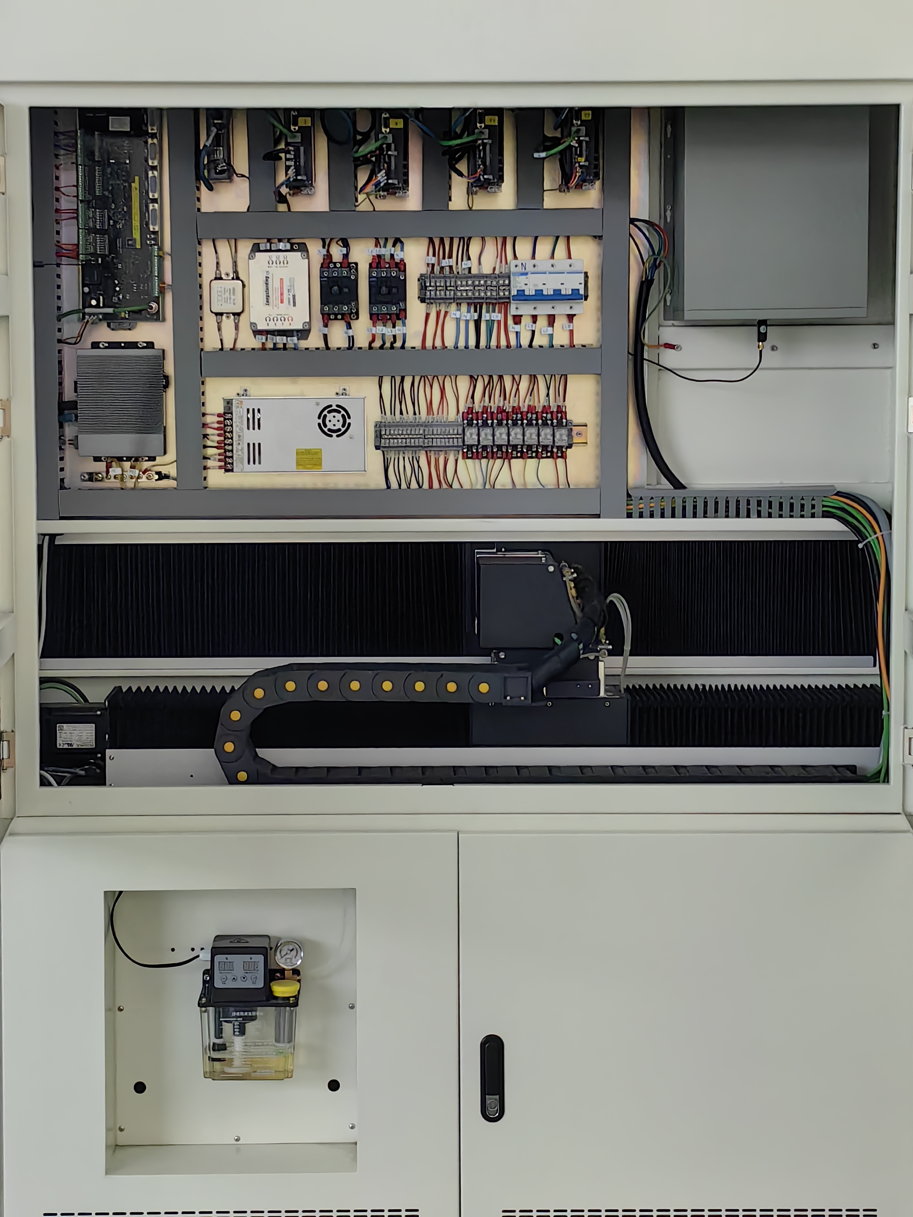 微信图片_20250418155039