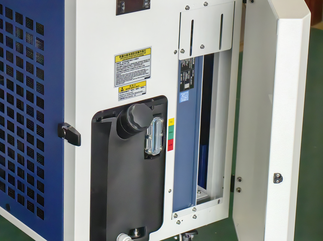 Portable 1500W 2000W 3000W Handheld Laser Welding Machine Sheet And Tube Laser Welding
