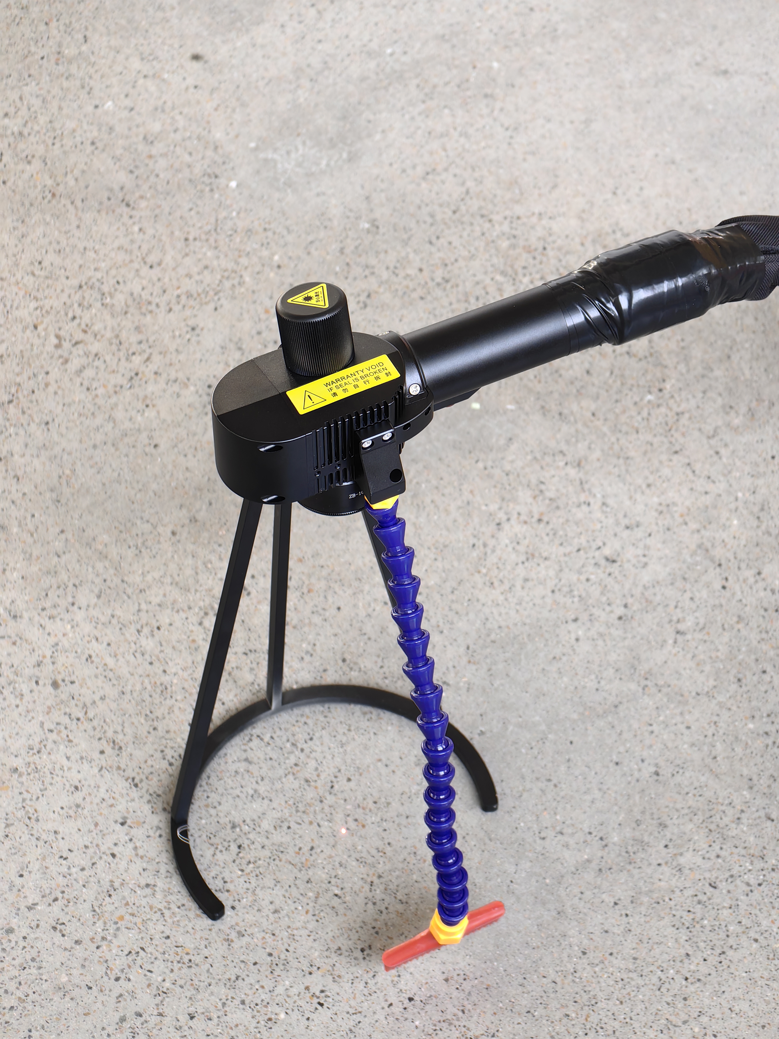Air Cooling JPT 300W 500W Pulsed Handheld Laser Cleaning Machine