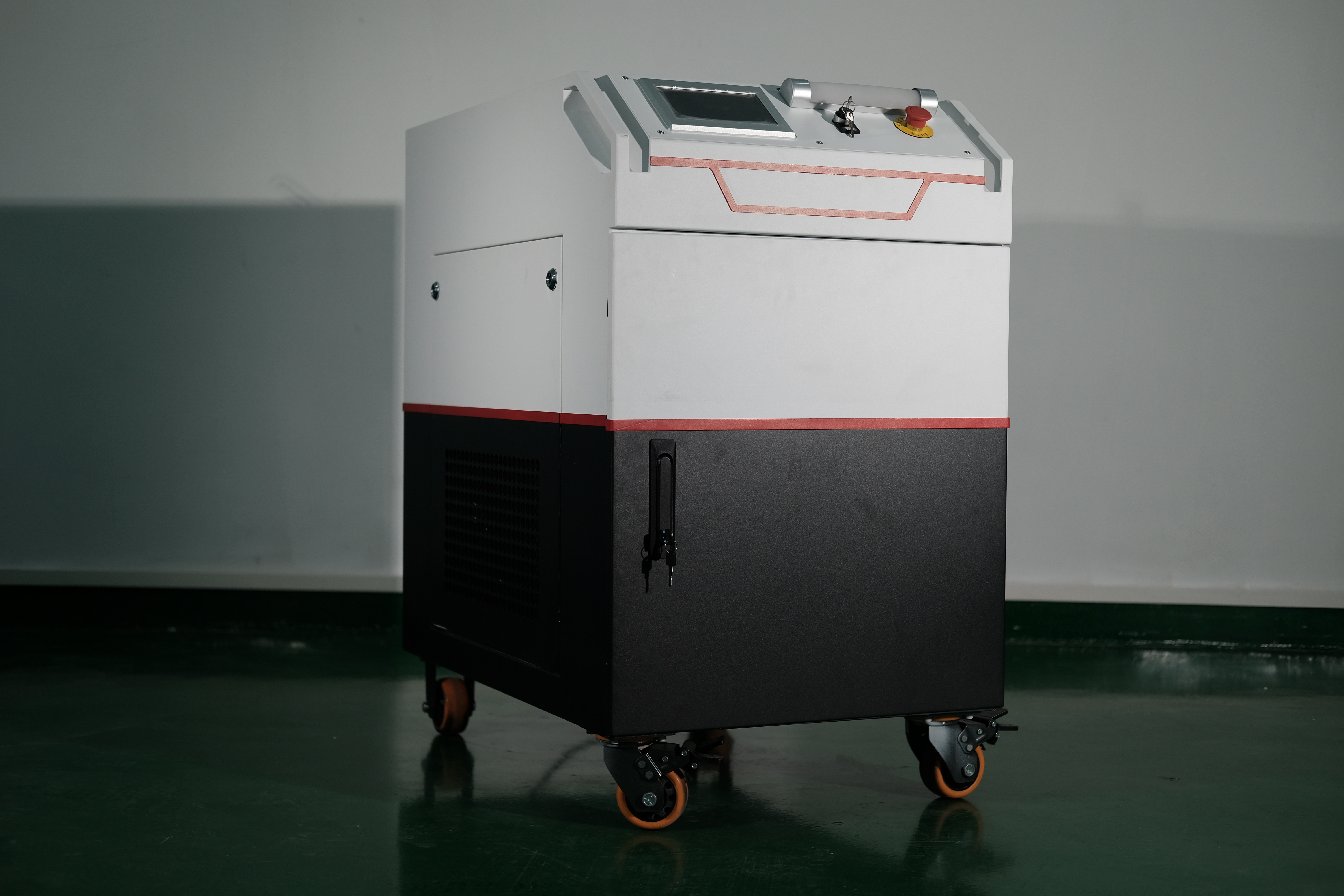 What are the advantages of using a laser cleaning machine for surface preparation?