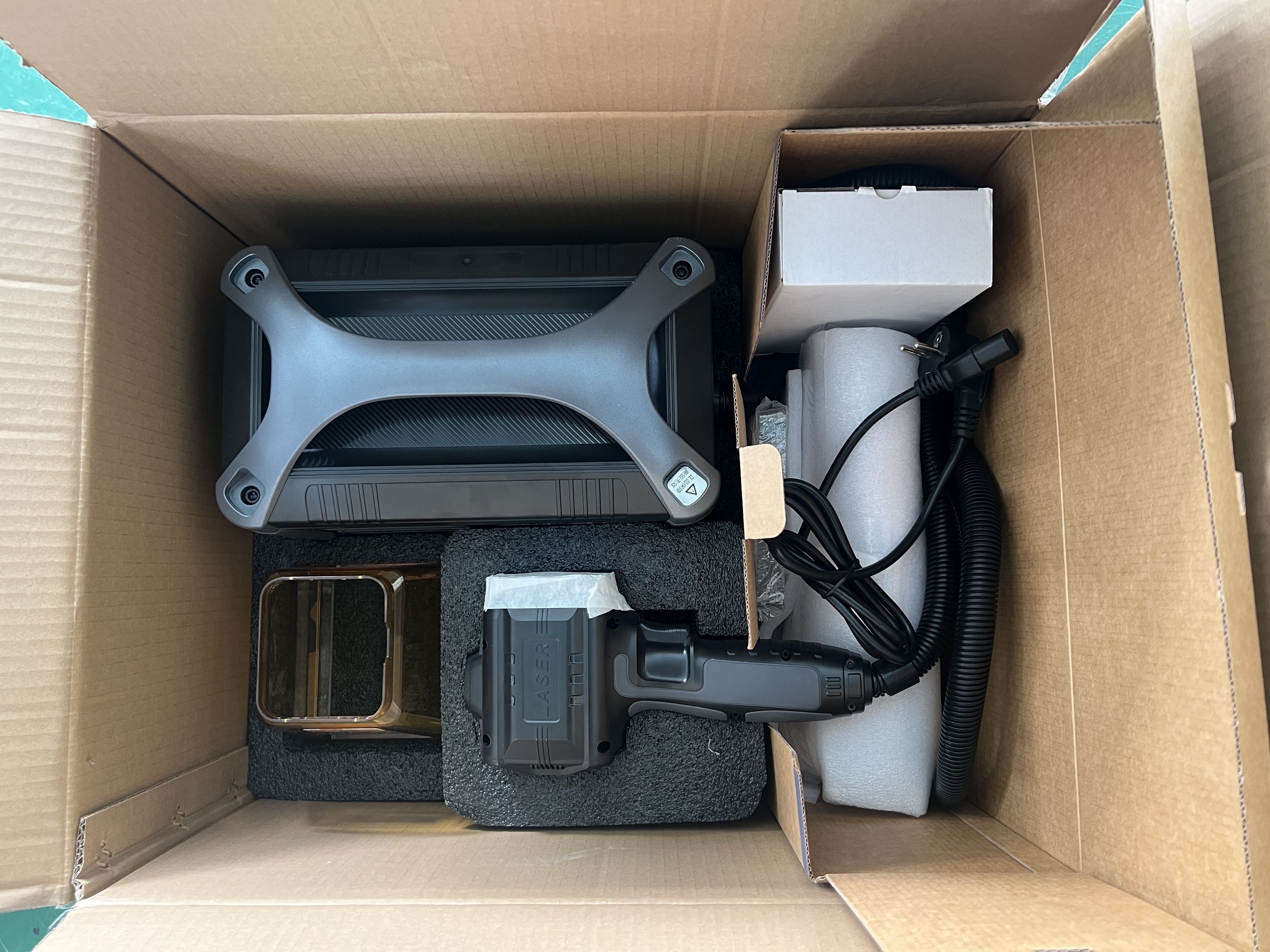 lQDPM4Y95eKcdn_NC9DND8Cw9jFUqBrq15UGvgeHEM16AA_4032_3024 - 副本