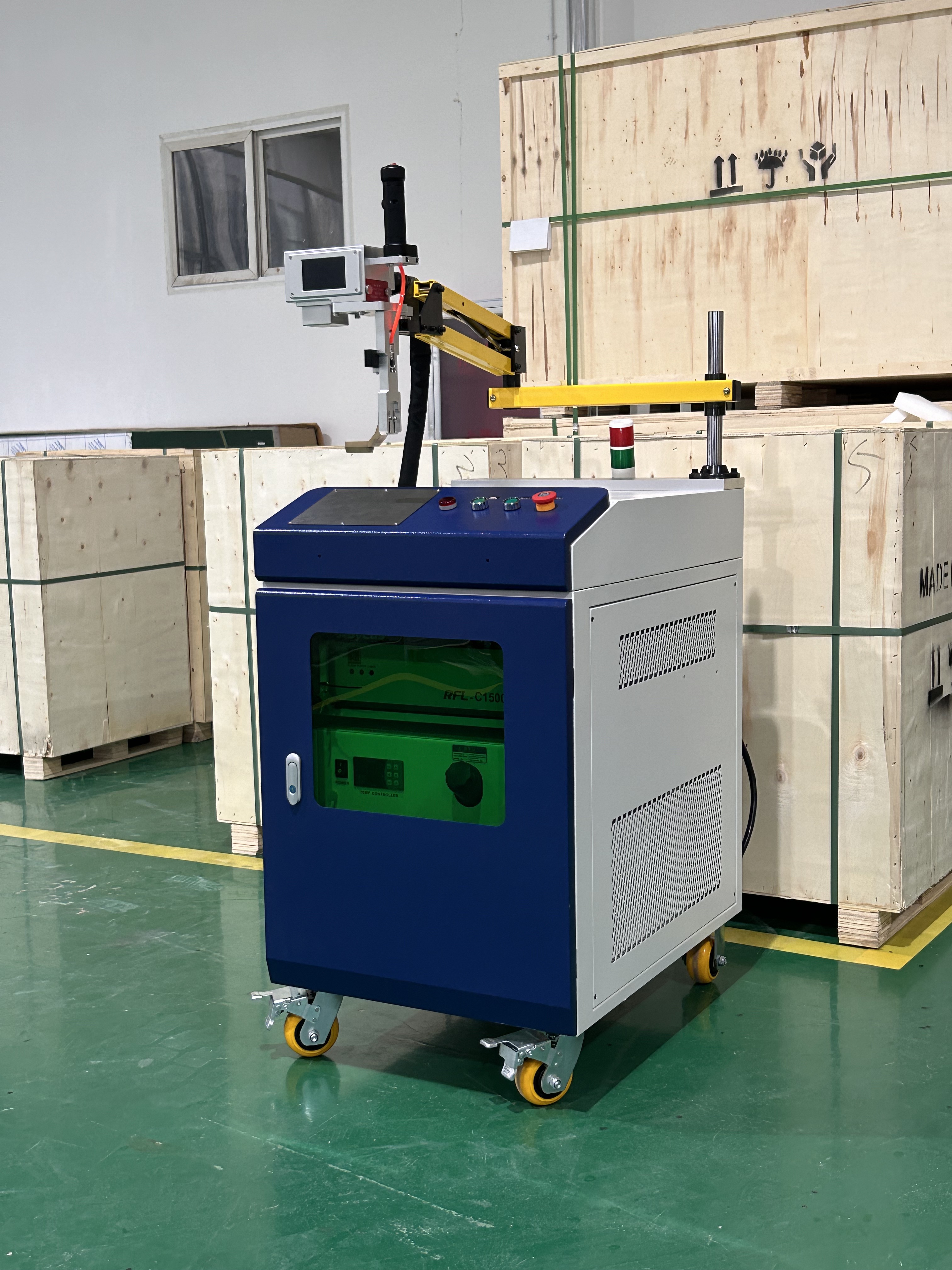 1.5KW 2KW 3KW Lithium battery fiber laser welding machine